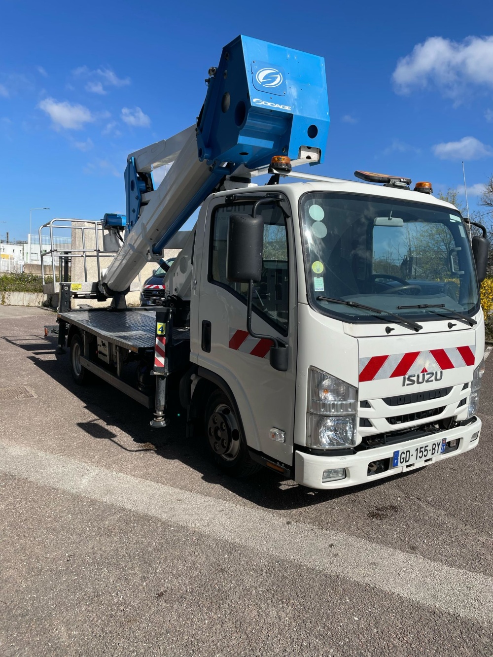Camion Nacelle 20M Articulé - Isuzu - TVA RECUPERABLE